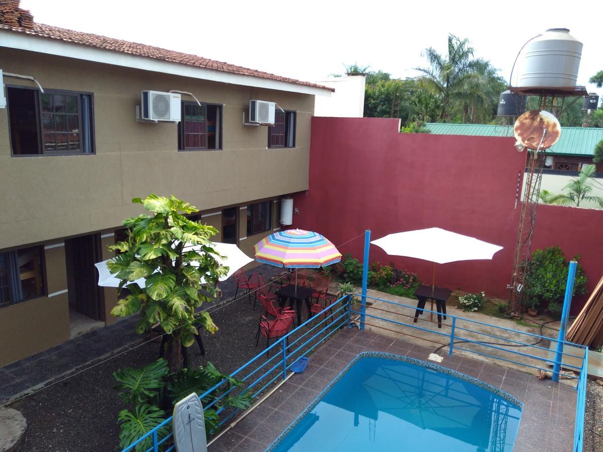 Farina Hospedajes Puerto Iguazú Exterior foto